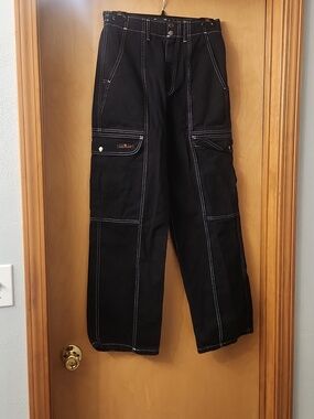 BDG Urban Outfitters Black Cargo Pants with White Contrast Stitching Size 28